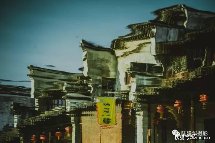 跟队：巴尔韦德臀部不适缺席训练，预计明天就能正常训练